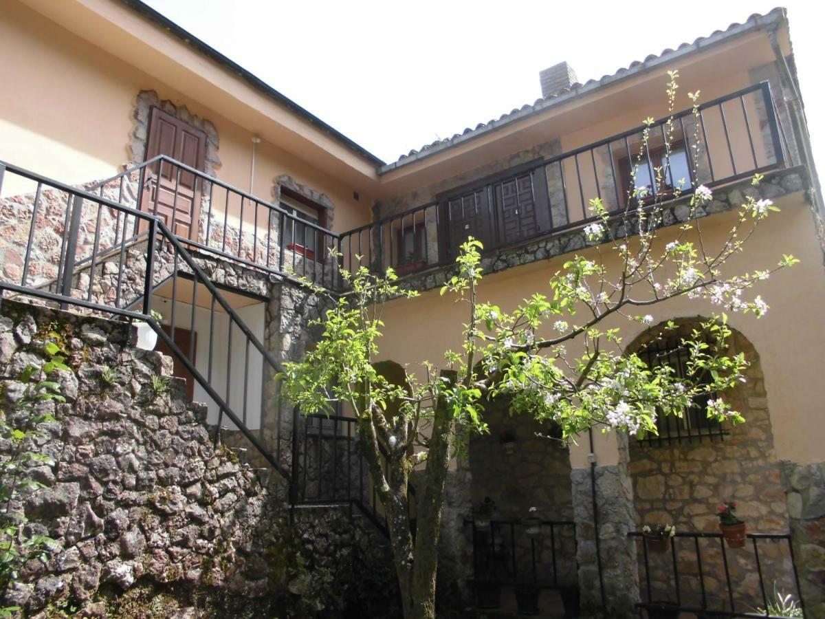 Hotel El Molino Arenas De Cabrales Exterior foto